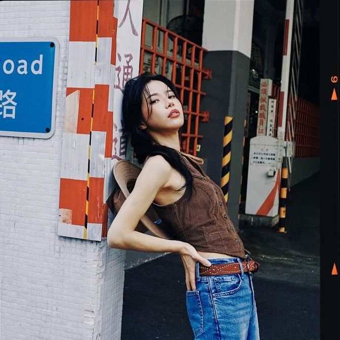 A moment captured by Solar (MAMAMOO)'s fan