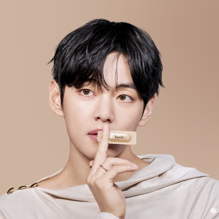 뷔 (방탄소년단) 팬이 찍은 순간