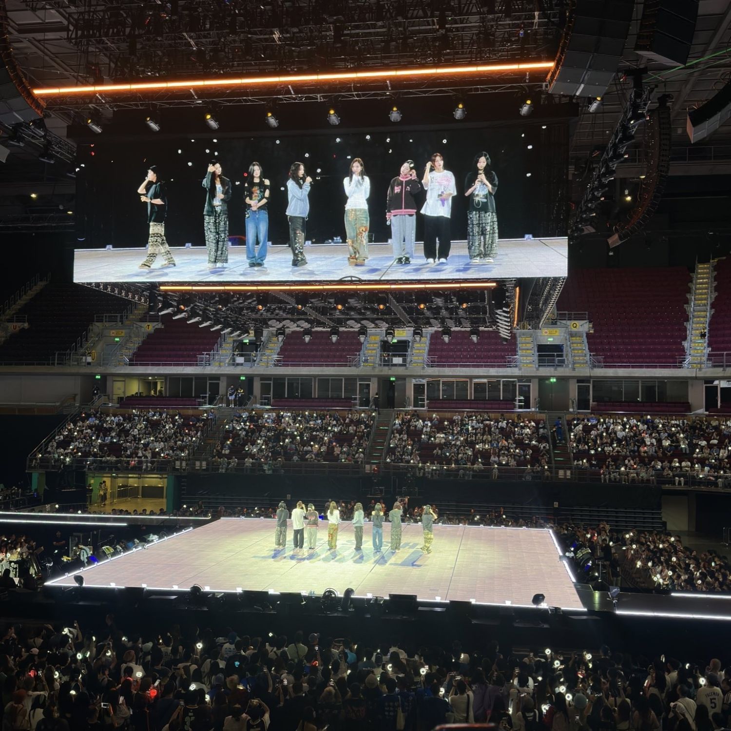 Behind-the-scenes cut of Jeongyeon (TWICE)