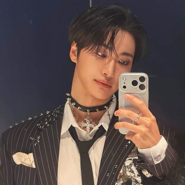 星和 (ATEEZ)的最新照片