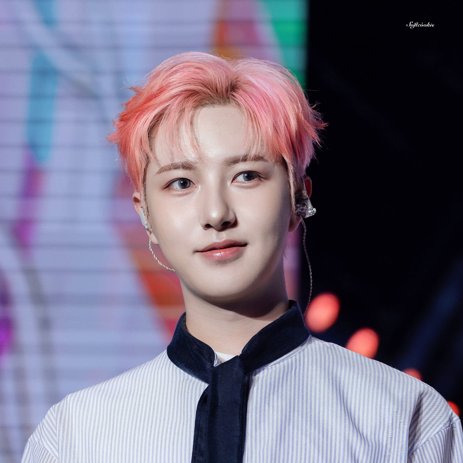 Recent activity shot of Renjun (NCT DREAM)