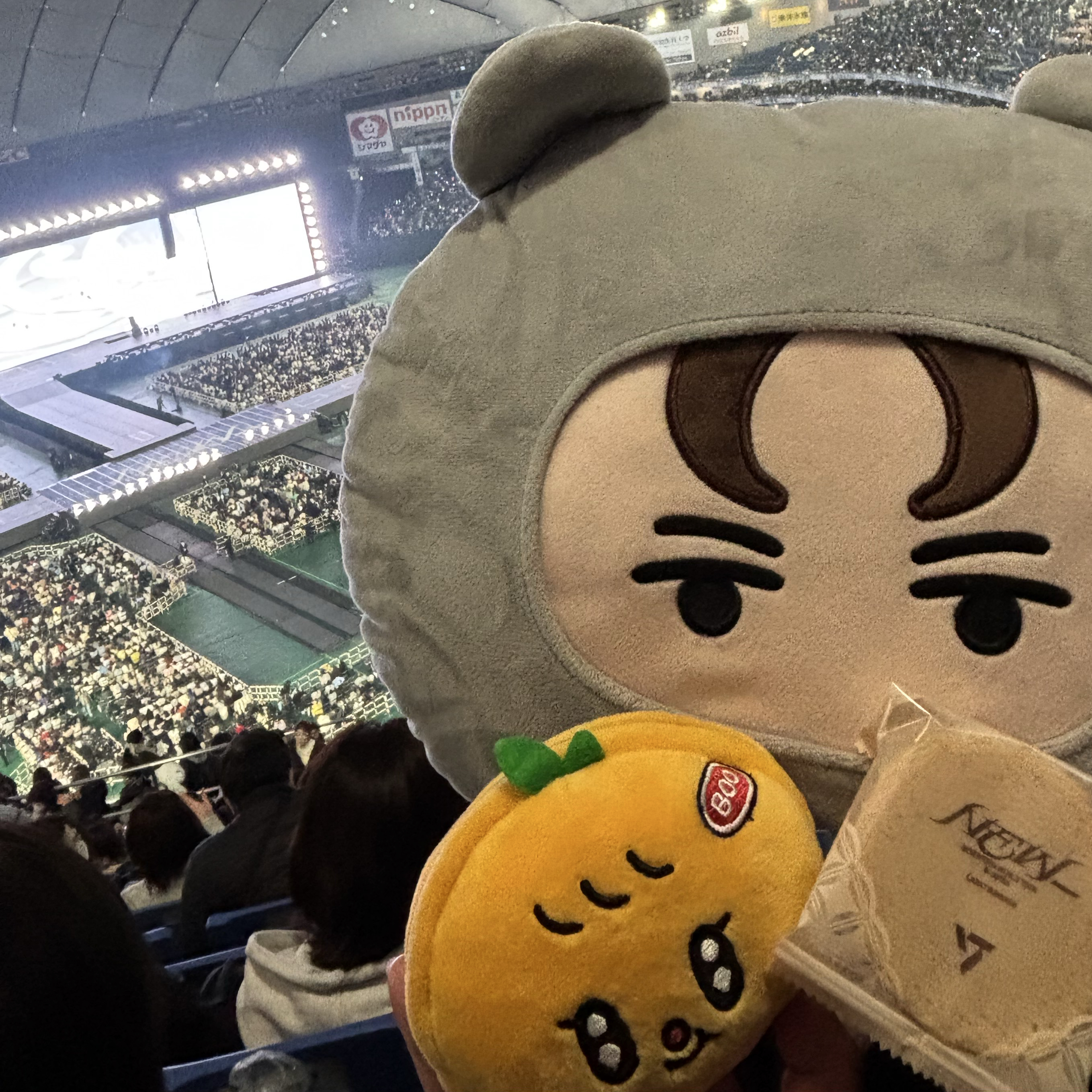 Behind-the-scenes cut of SEVENTEEN