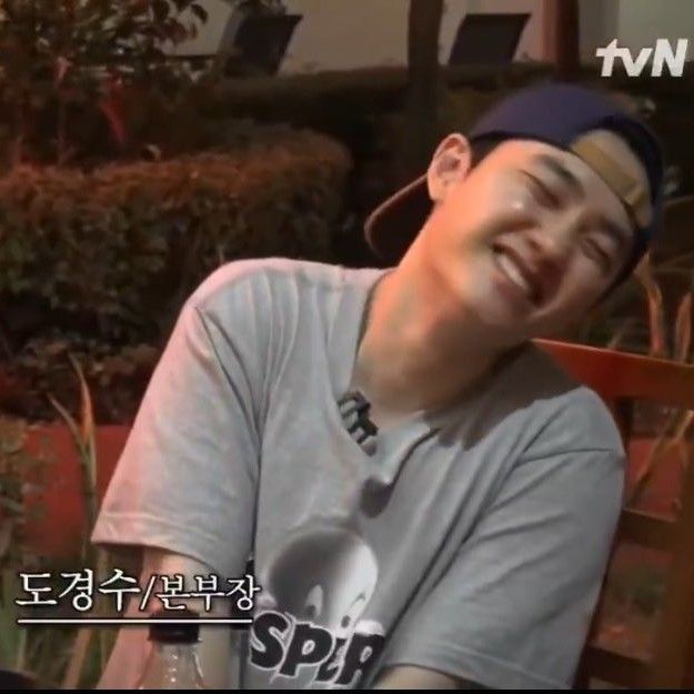 Behind-the-scenes cut of D.O. (EXO)