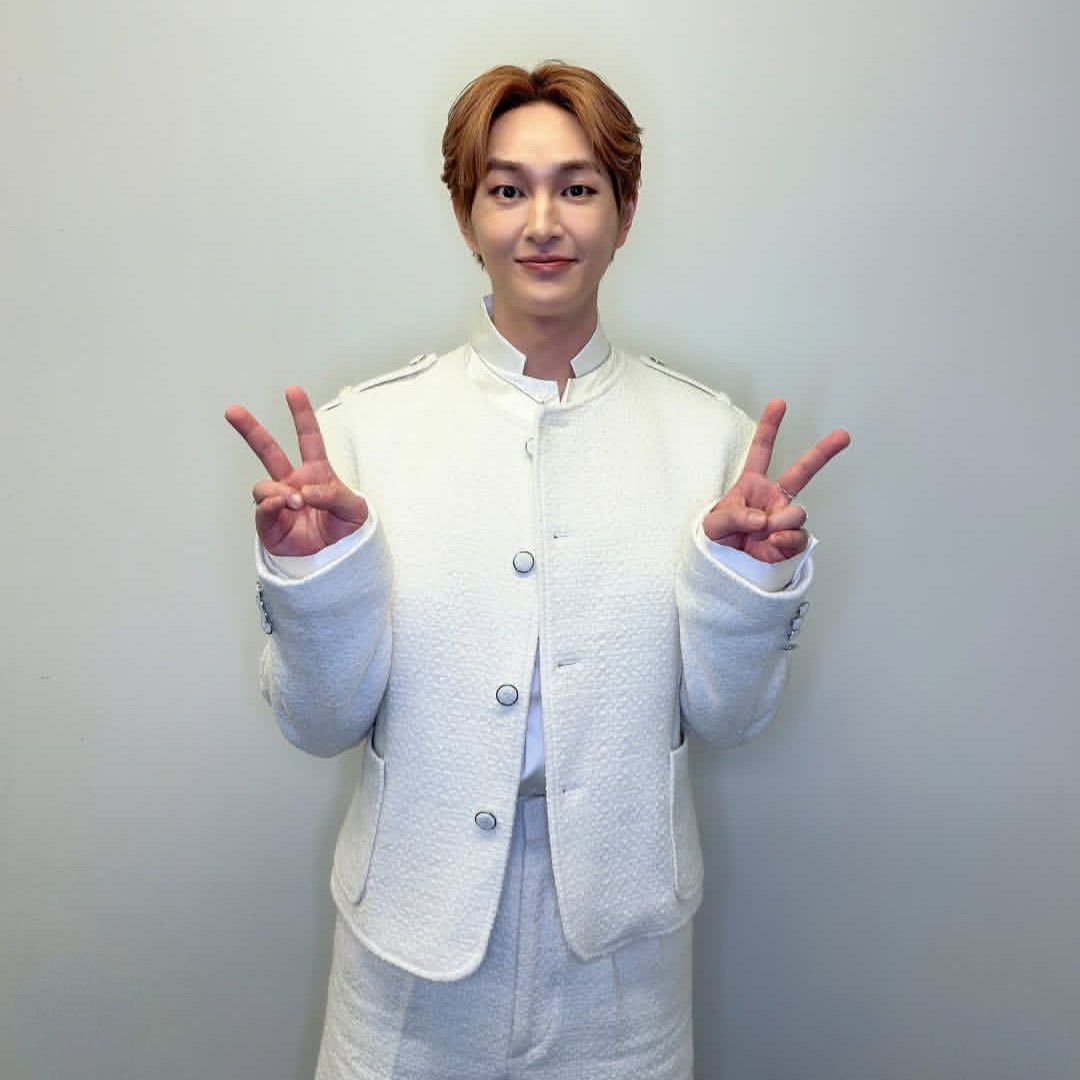 A moment captured by SHINee's fan