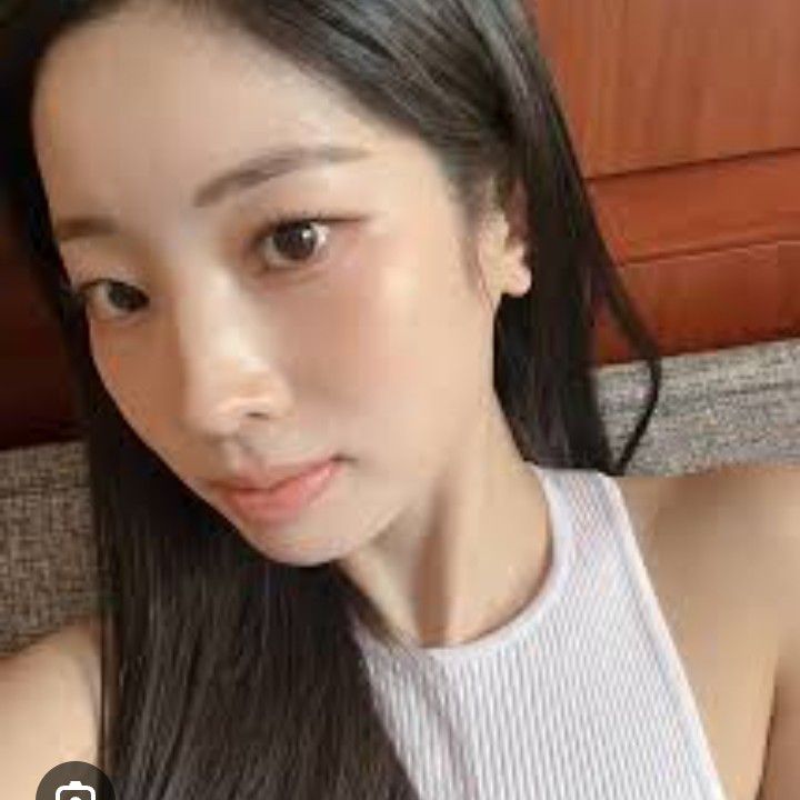 Recent activity shot of Dahyun (TWICE)