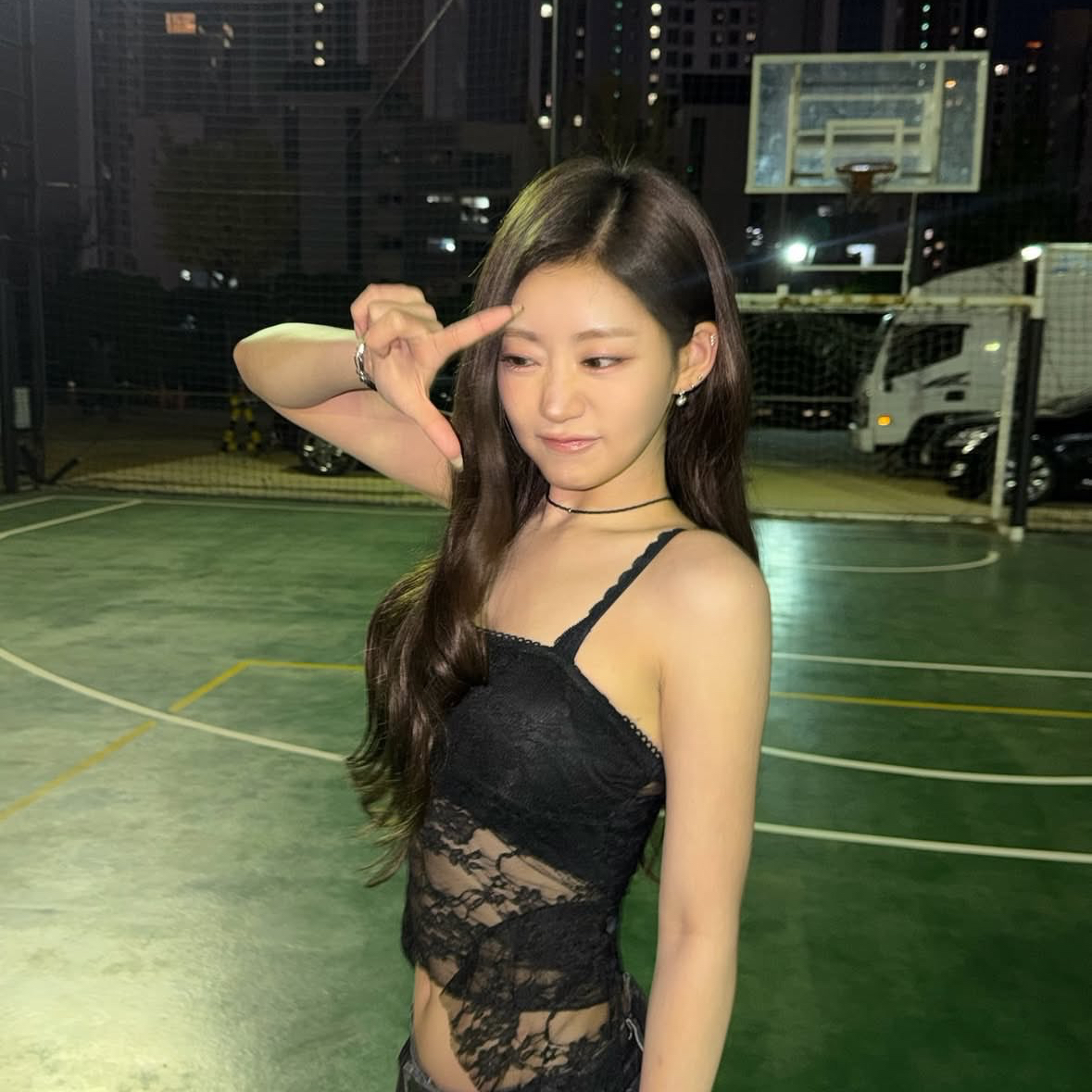 Latest photo of Julie (KISS OF LIFE)