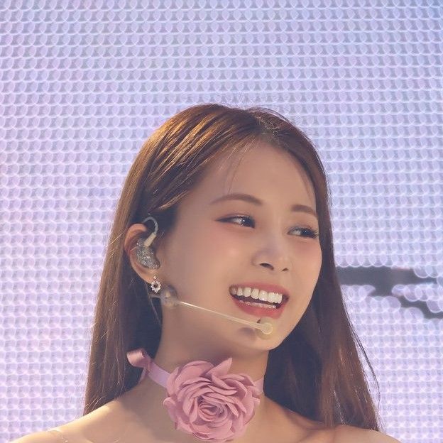 Recent activity shot of Tzuyu (TWICE)