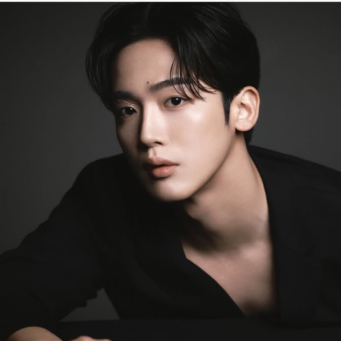 Behind-the-scenes cut of Kim Yohan (WEi)