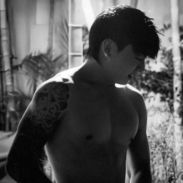 A moment captured by Jungkook (BTS)'s fan