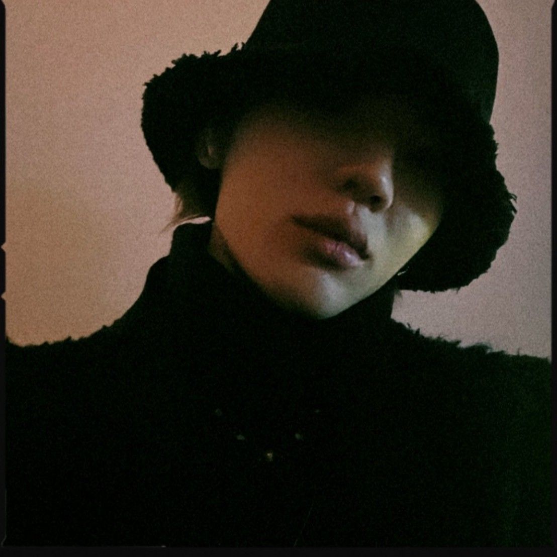 Behind-the-scenes cut of Junhyeok (TNX)