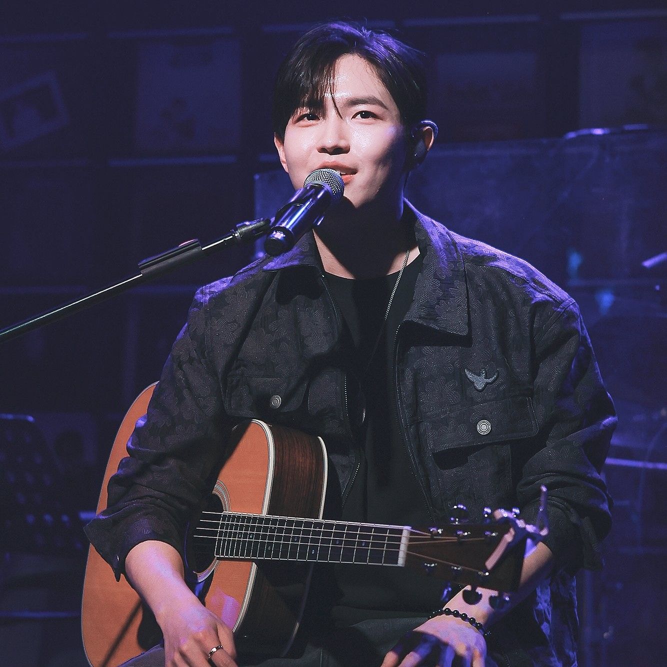 A moment captured by Kim Jaehwan's fan