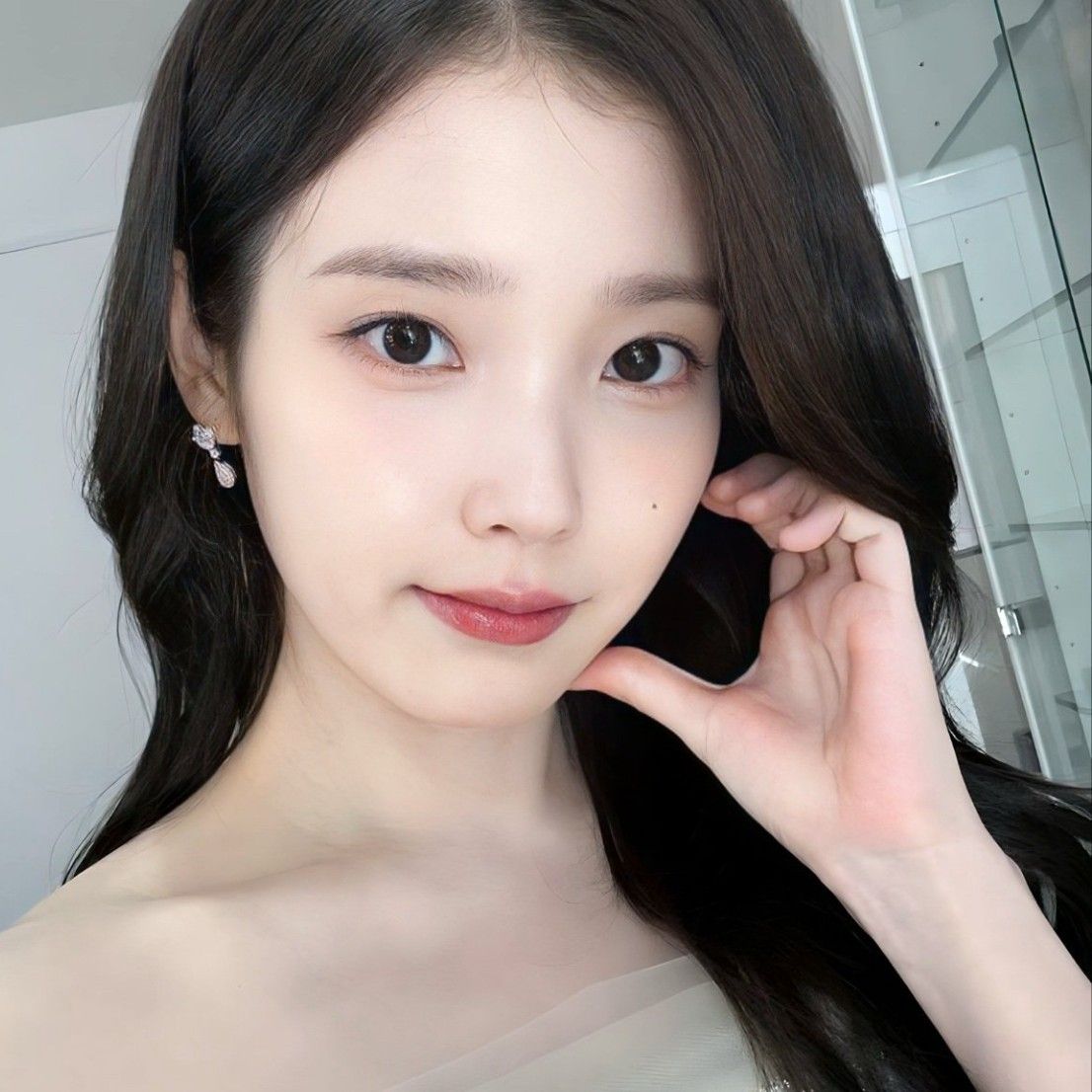 Recent activity shot of IU
