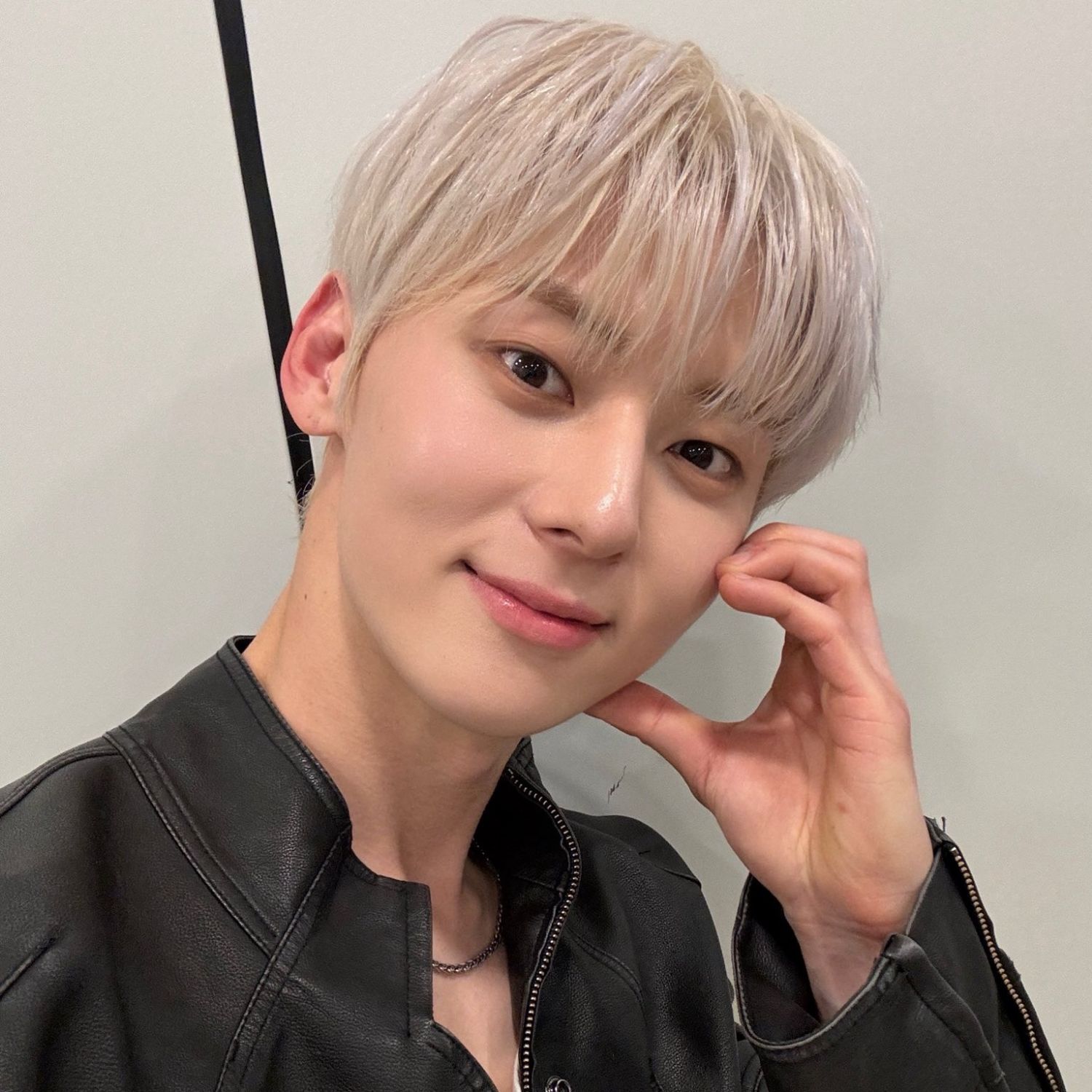 Latest photo of Hwang Minhyun