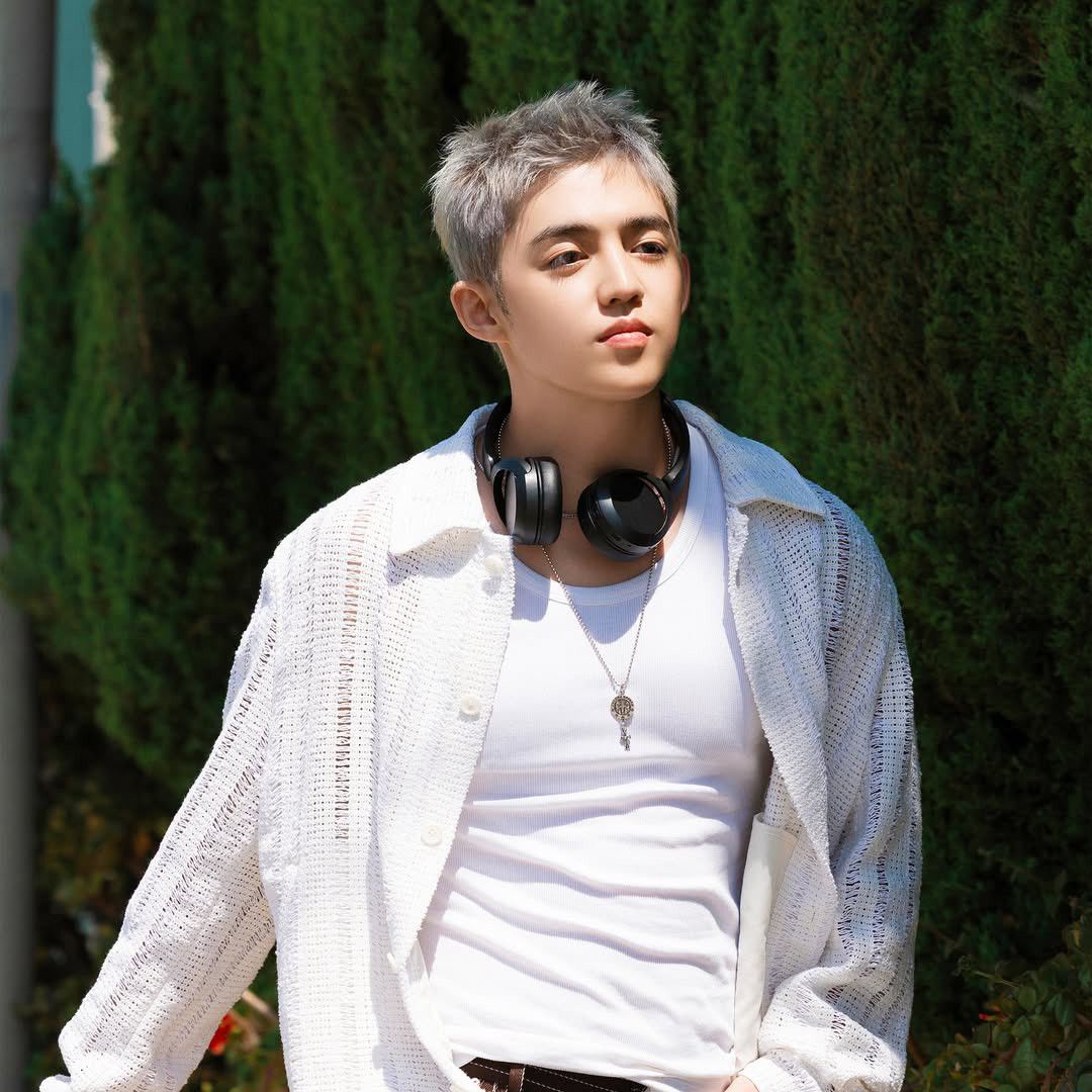 Latest photo of S.Coups (SEVENTEEN)