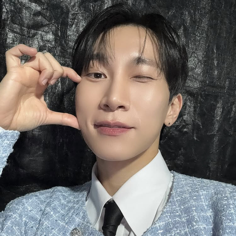 Latest photo of Seo Eunkwang (BTOB)