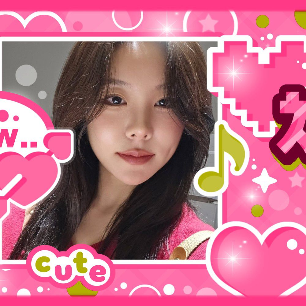 Recent activity shot of Wheein (MAMAMOO)