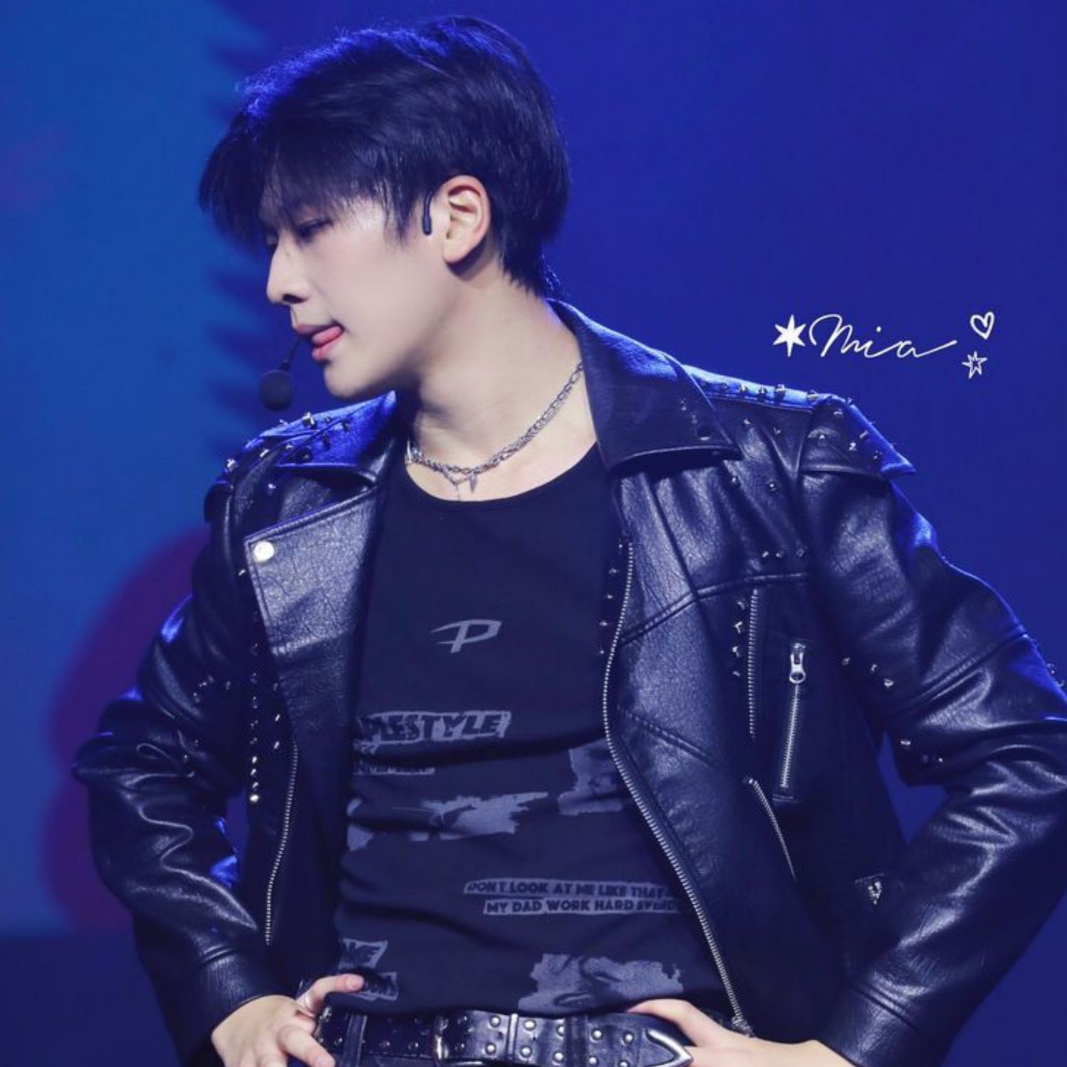 A moment captured by Shen (NexT1DE)'s fan