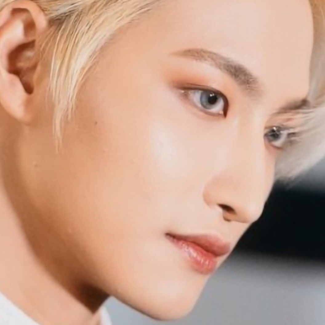 A moment captured by Seonghwa (ATEEZ)'s fan