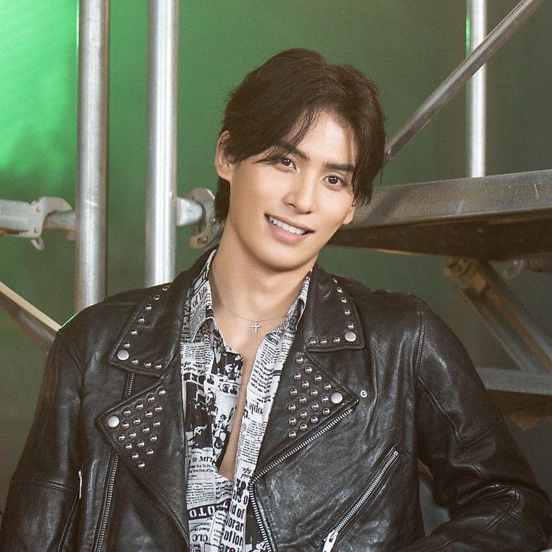 Foto aktivitas terbaru Taeyang (SF9)