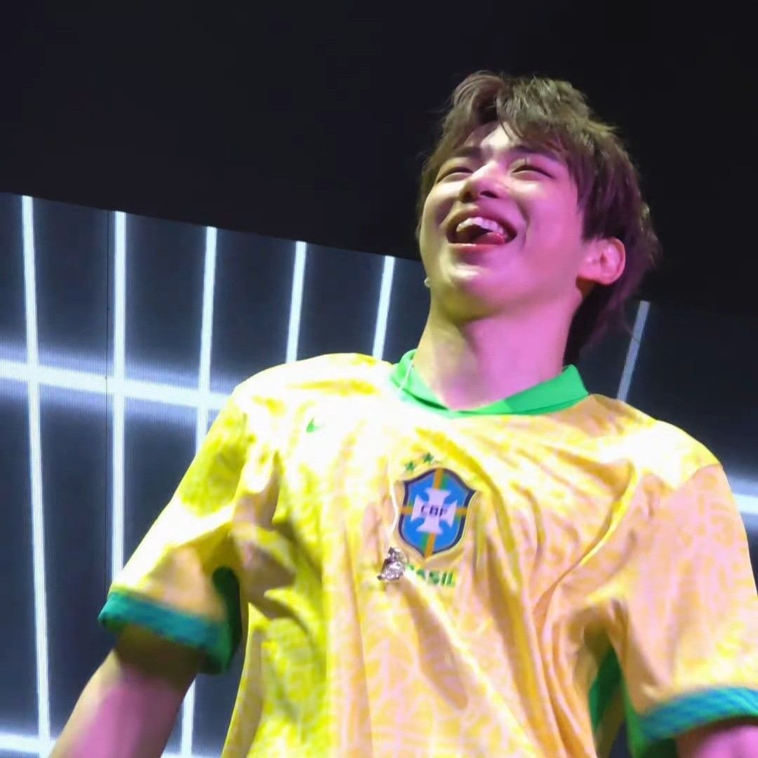 A moment captured by Kang Daniel's fan