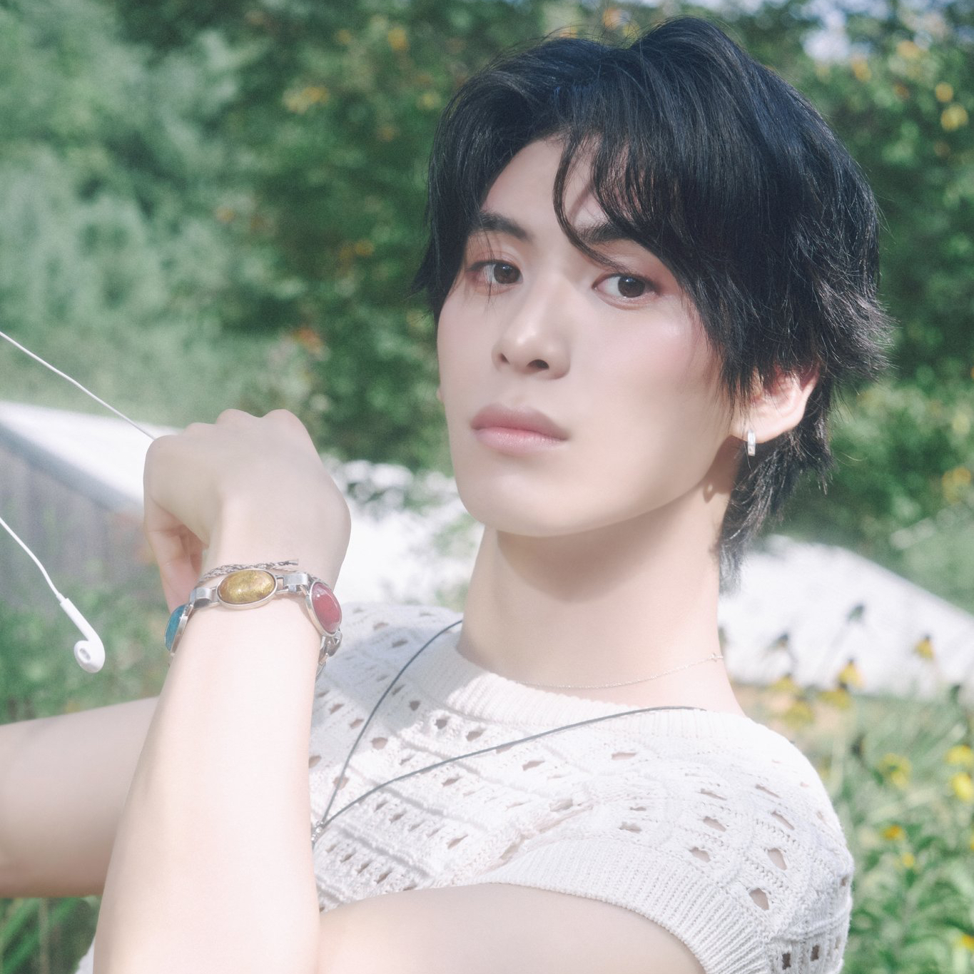 Foto aktivitas terbaru Taeyang (SF9)