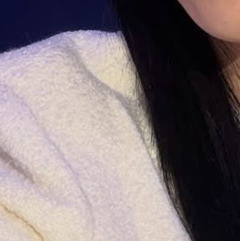 Foto terbaru HyunJin (Loossemble)