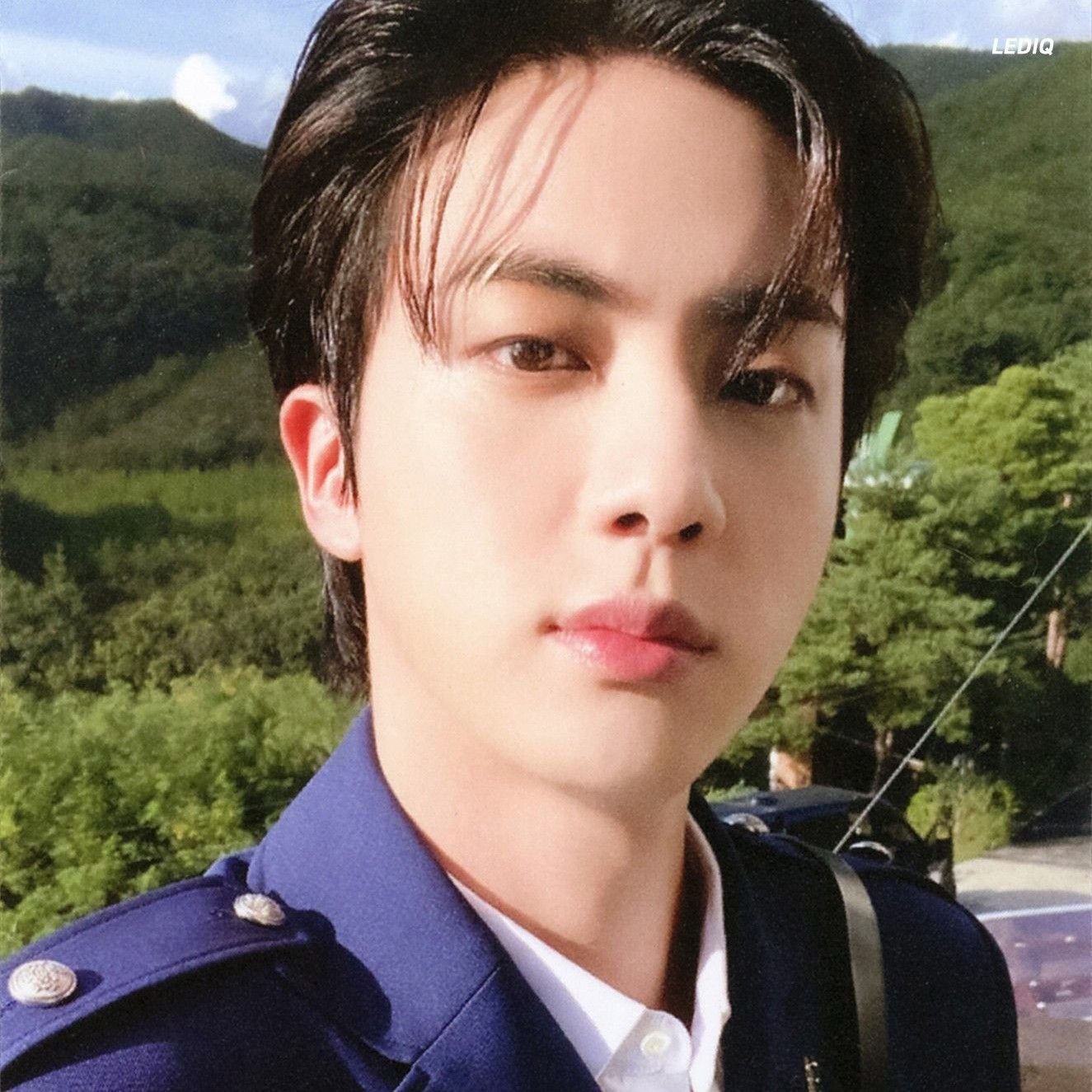 Potret di balik layar Jin (BTS)