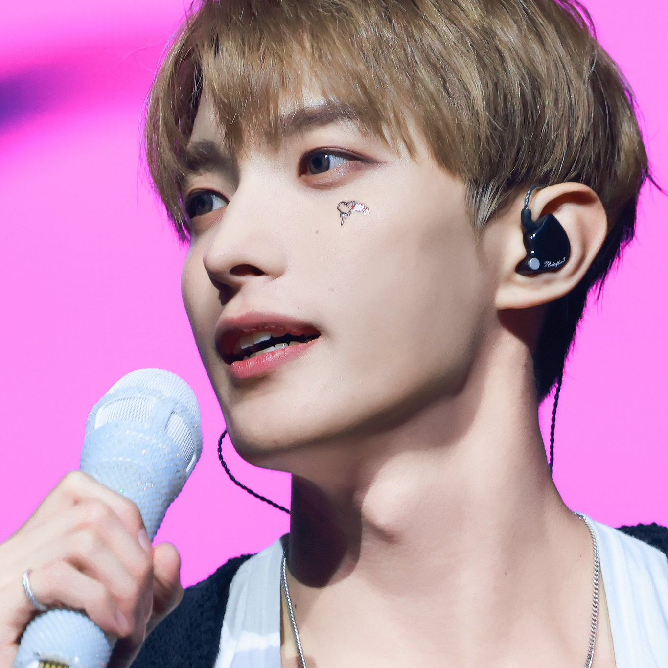 ドギョム (SEVENTEEN)の舞台裏ショット