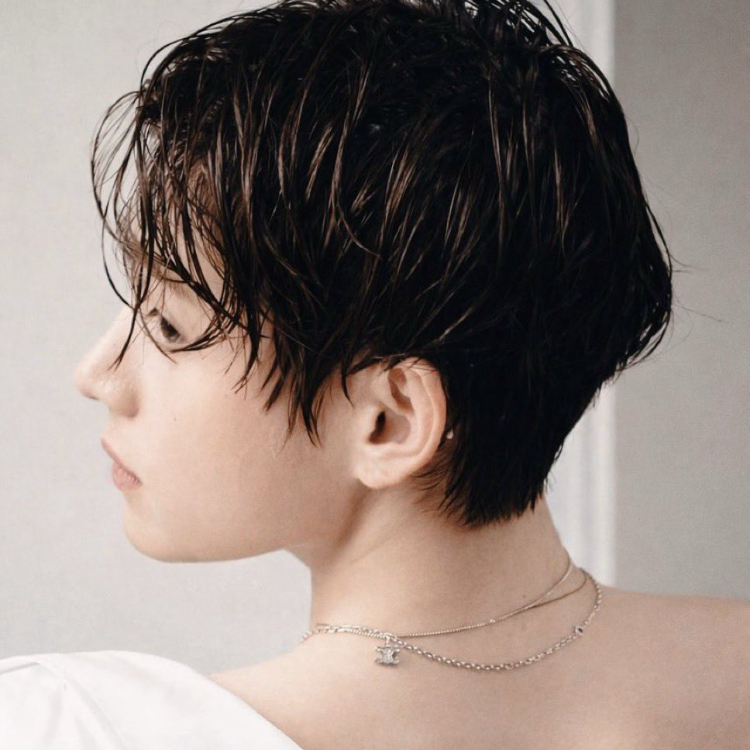 뷔 (방탄소년단) 팬이 찍은 순간