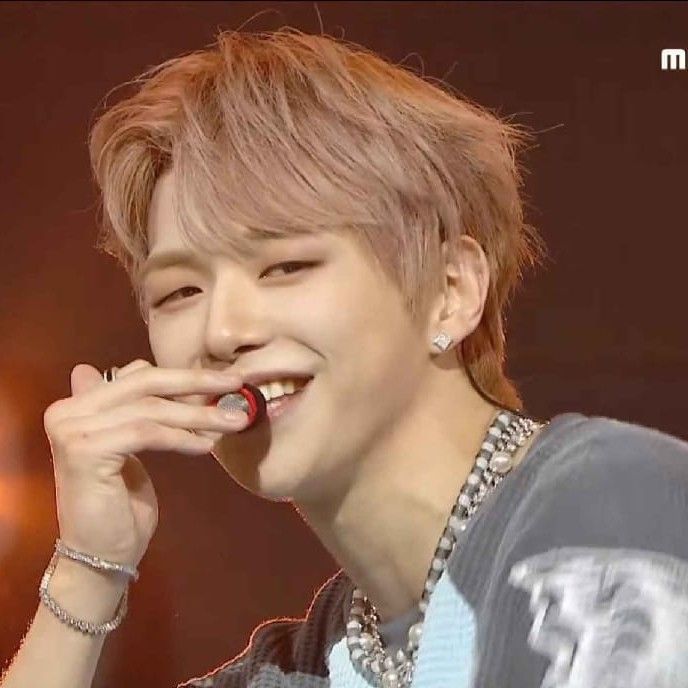 A moment captured by Kang Daniel's fan