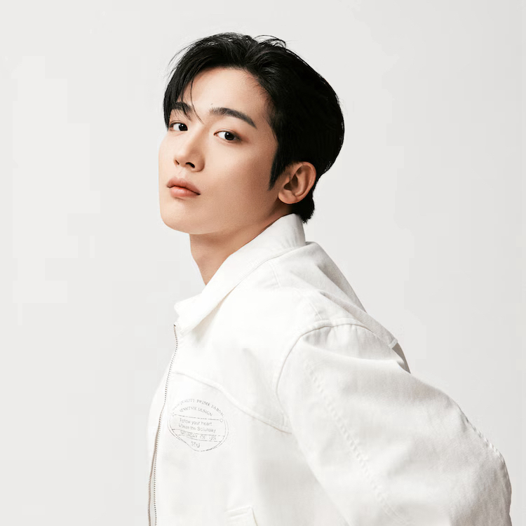 Behind-the-scenes cut of Kim Yohan (WEi)