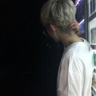 Latest photo of G-DRAGON (BIGBANG)