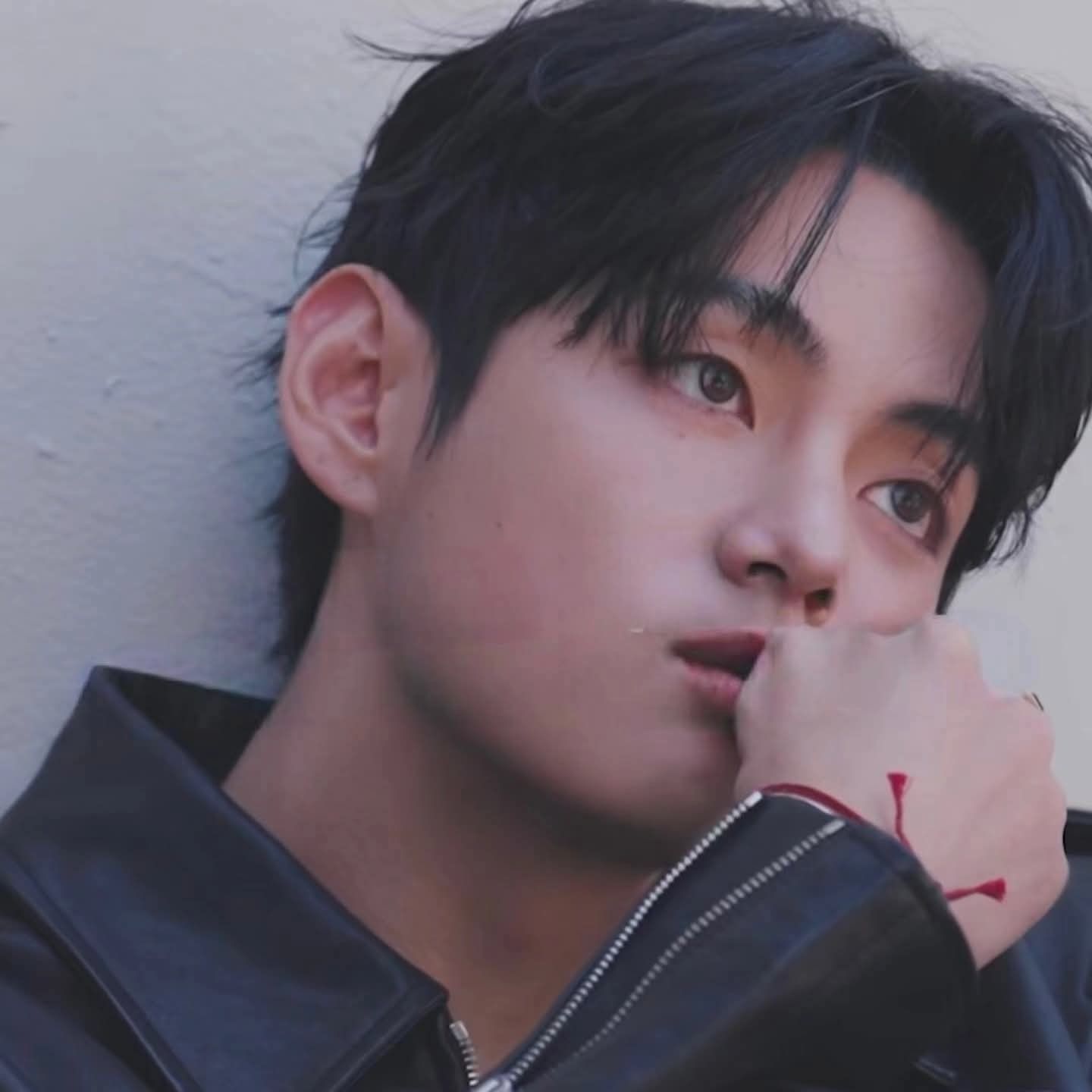 Recent activity shot of V (BTS)