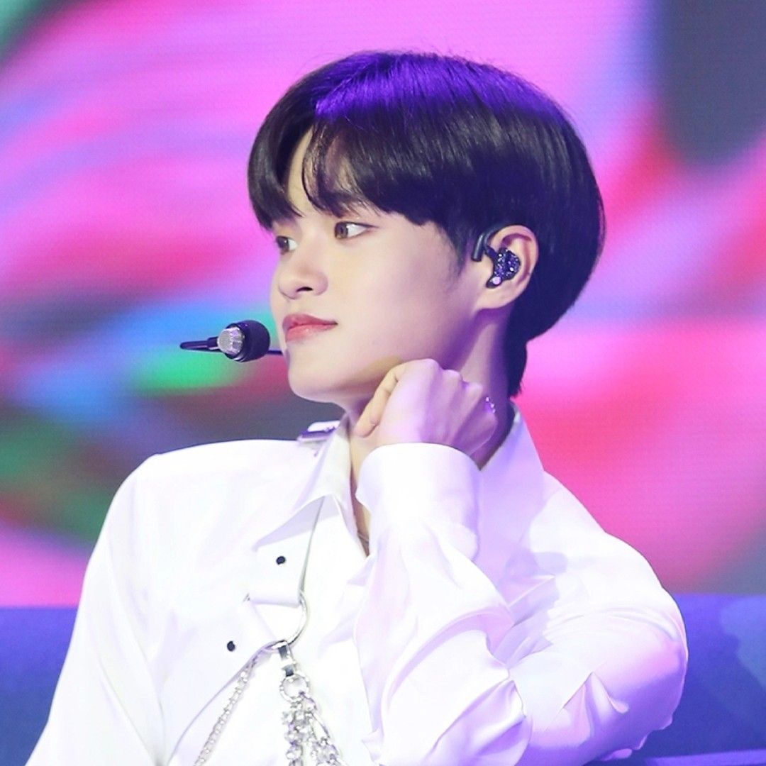Recent activity shot of Lee Daehwi (AB6IX)