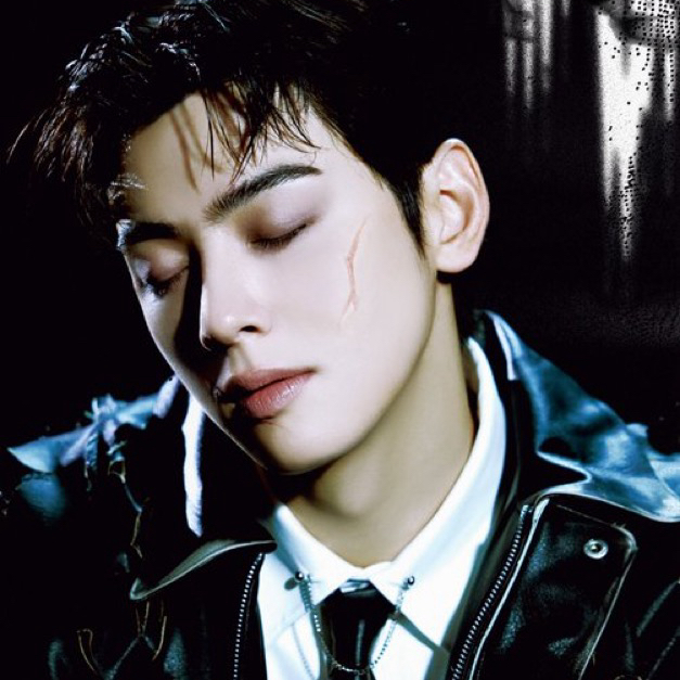 Recent activity shot of Eunwoo (ASTRO)