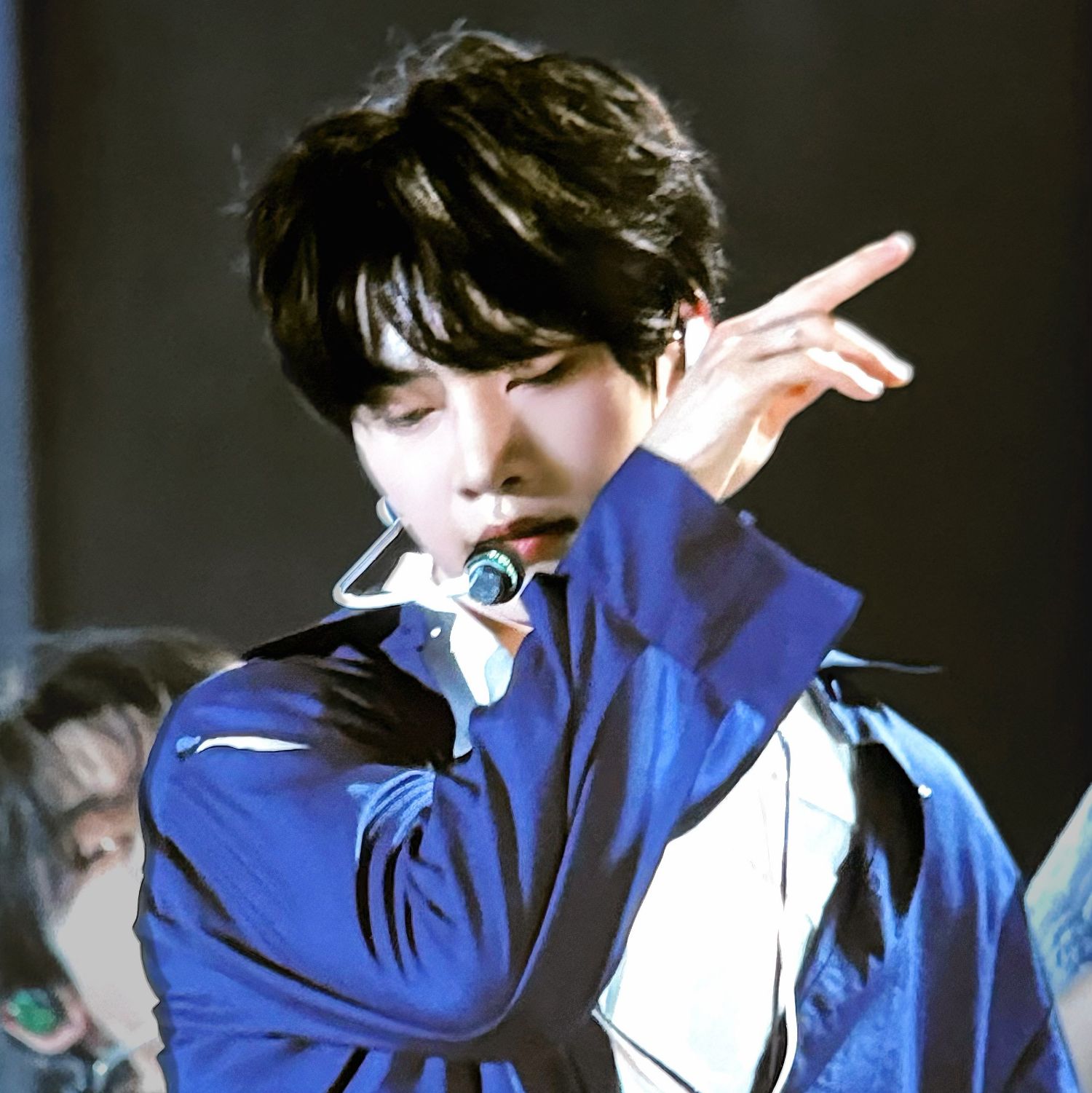 A moment captured by Seok Matthew (ZEROBASEONE)'s fan
