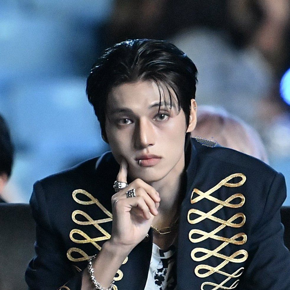 Latest photo of Wooyoung (ATEEZ)