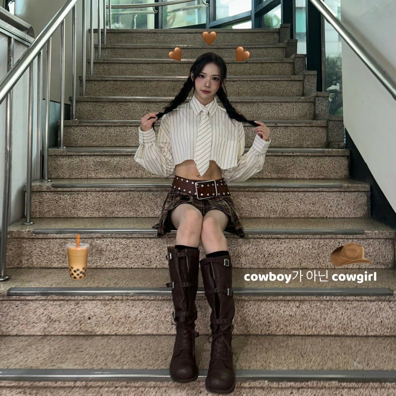 A moment captured by SECRET NUMBER's fan