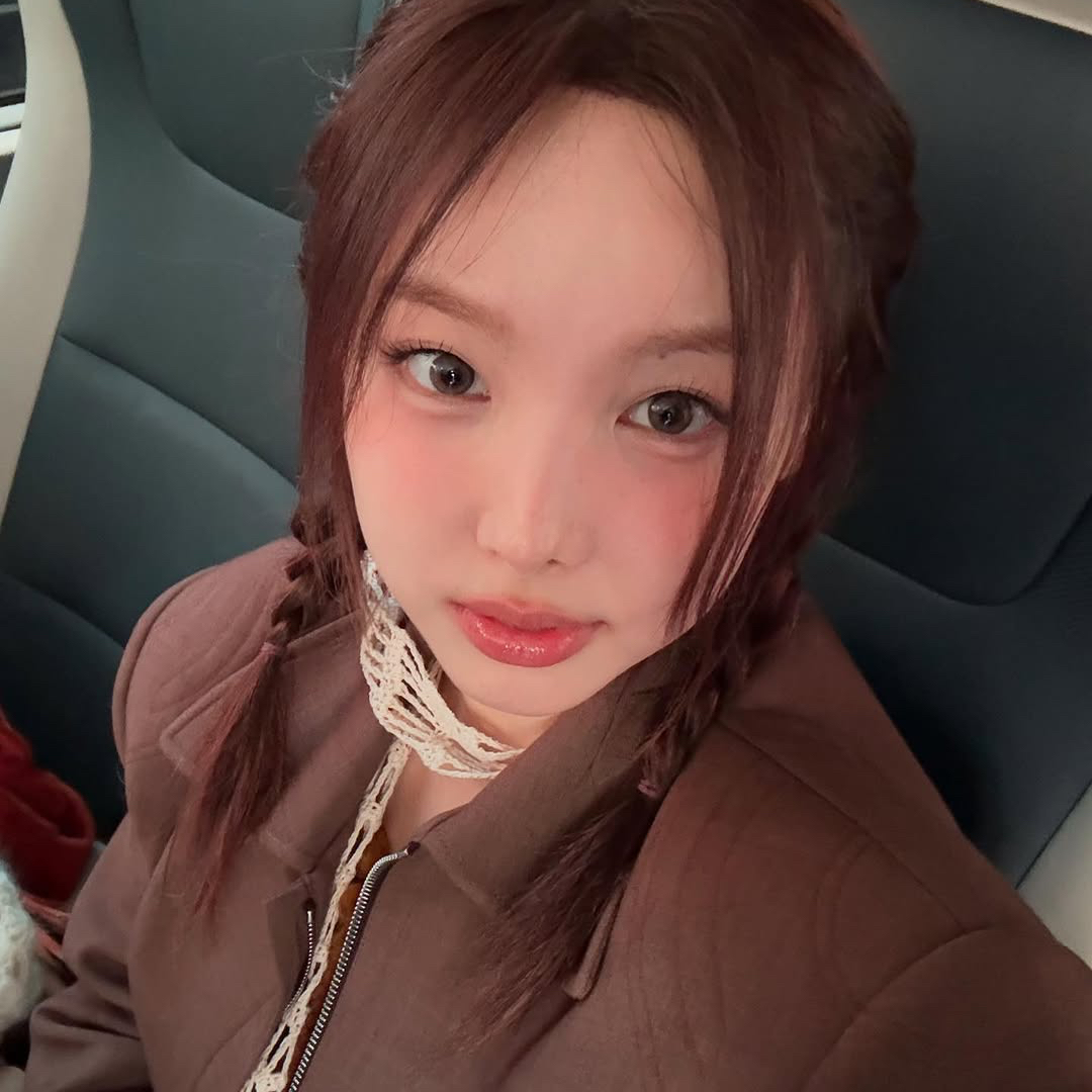 Momen yang diabadikan oleh penggemar Nayeon (TWICE)