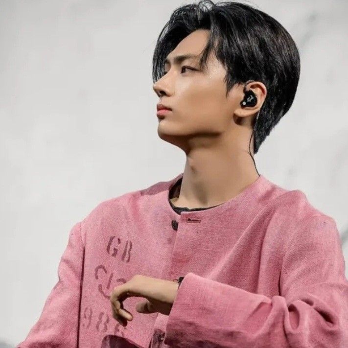 Behind-the-scenes cut of Jay (ENHYPEN)
