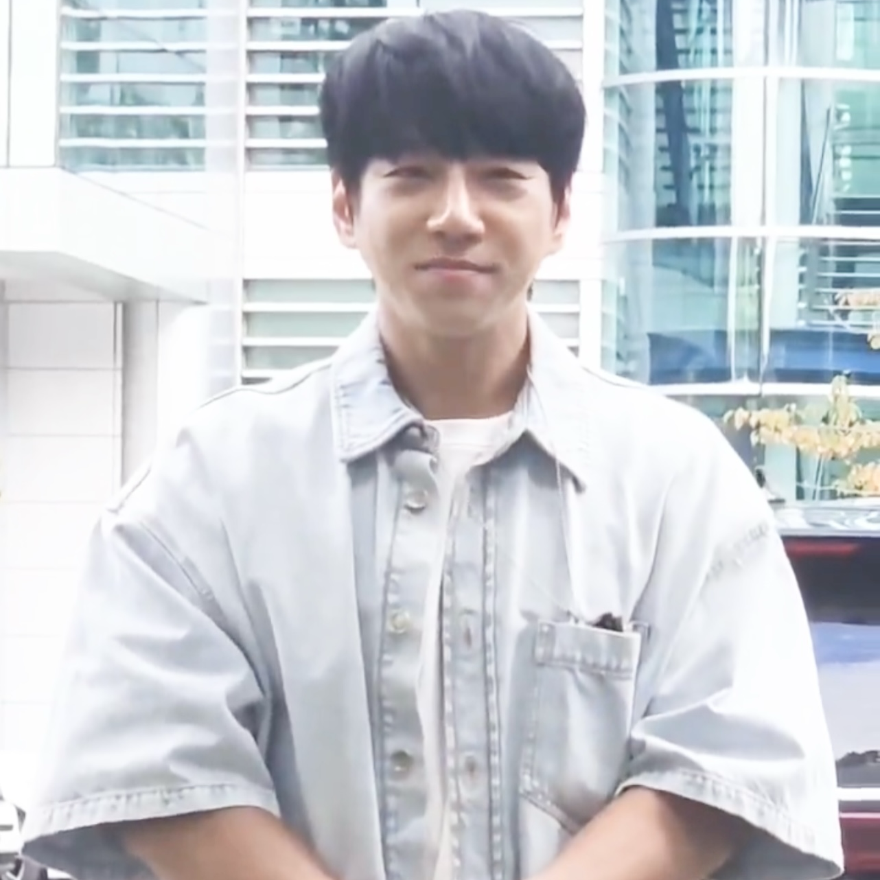 Recent activity shot of Hwang Chiyeol