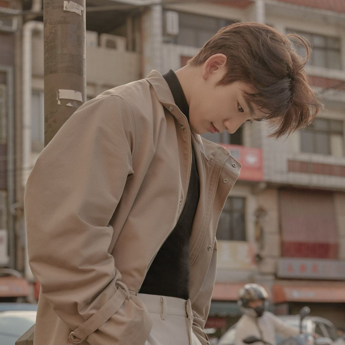 A moment captured by Jinyoung (GOT7)'s fan