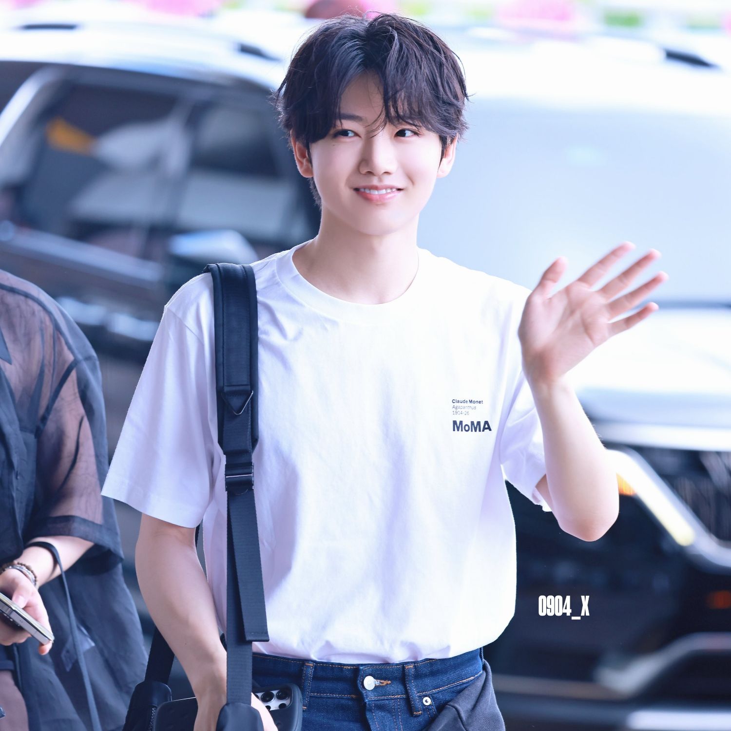 Behind-the-scenes cut of Junkyu (TREASURE)