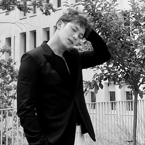 Latest photo of Mingyu (SEVENTEEN)