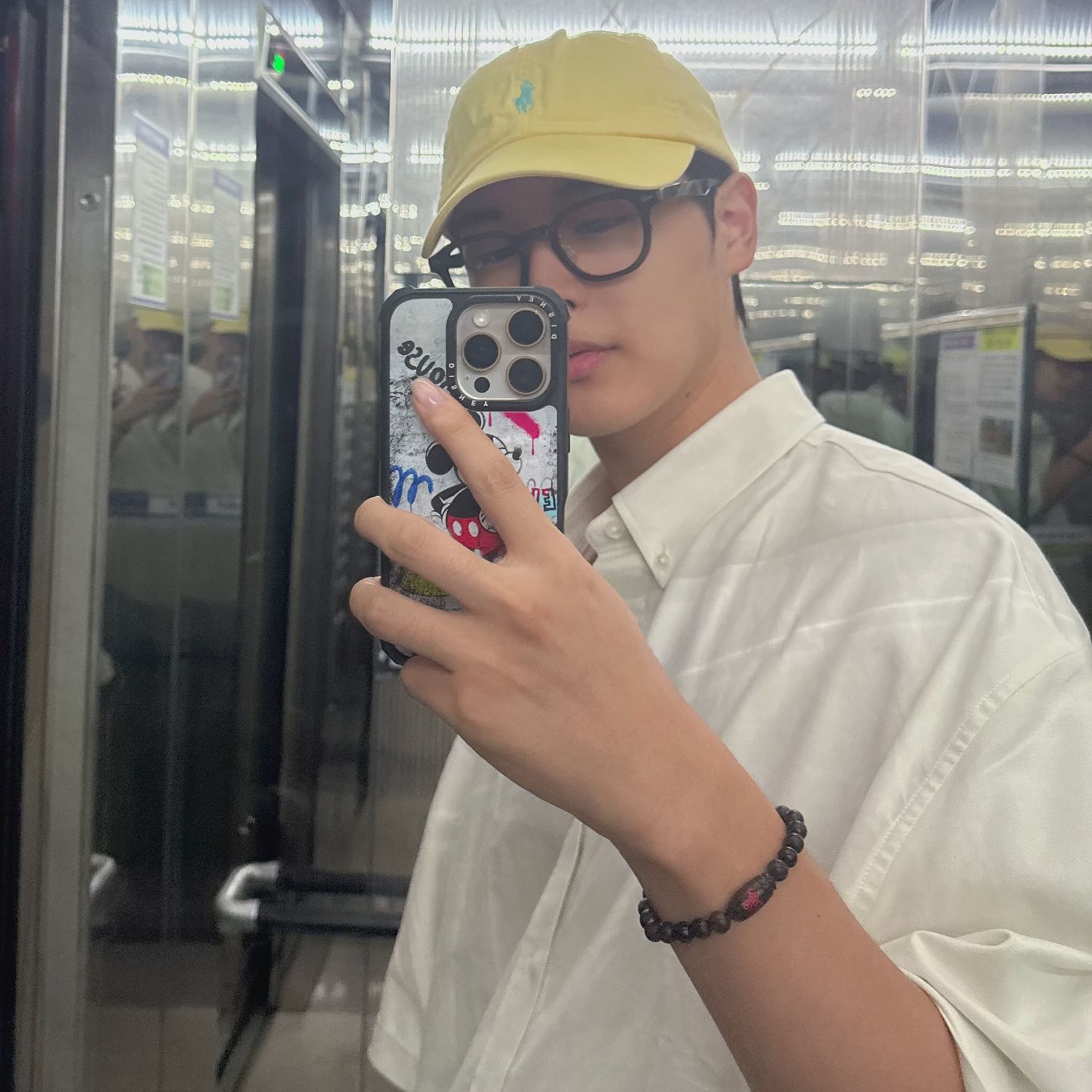 Behind-the-scenes cut of Choi Byungchan