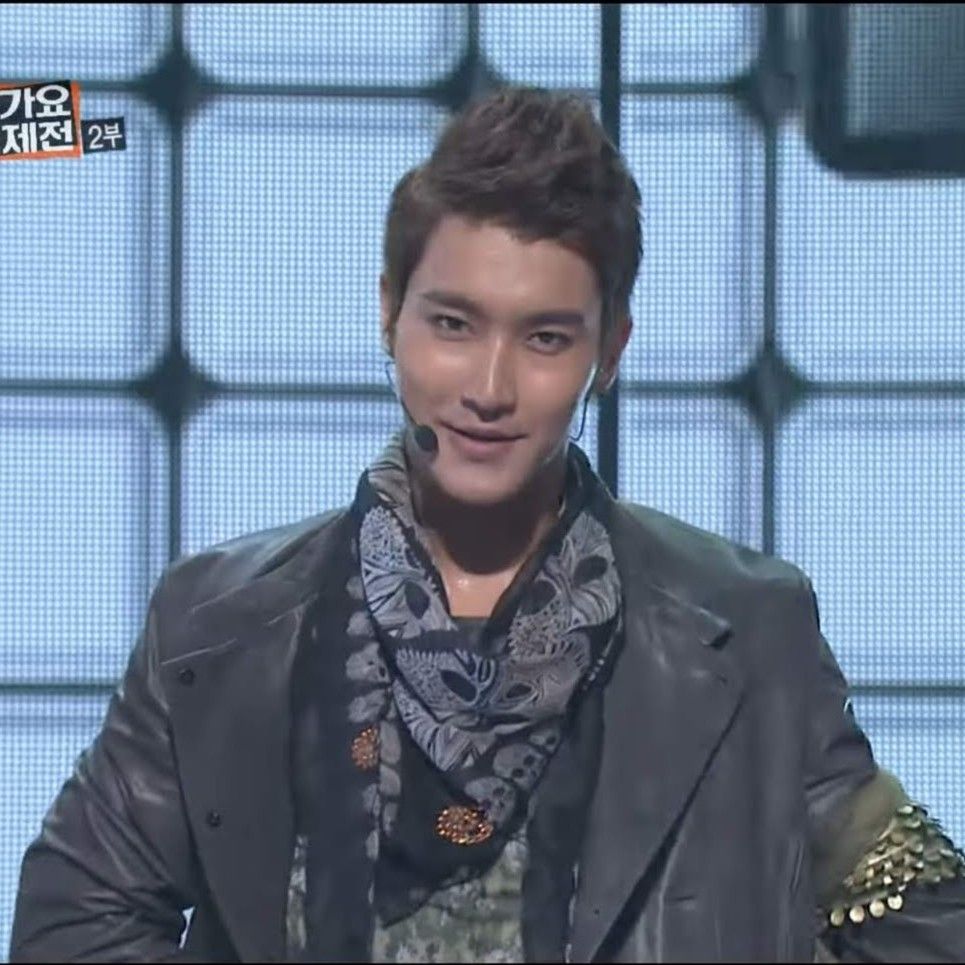 A moment captured by Siwon (Super Junior)'s fan