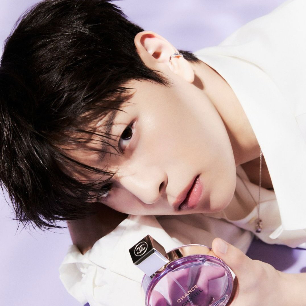 Latest photo of Seungmin (Stray Kids)