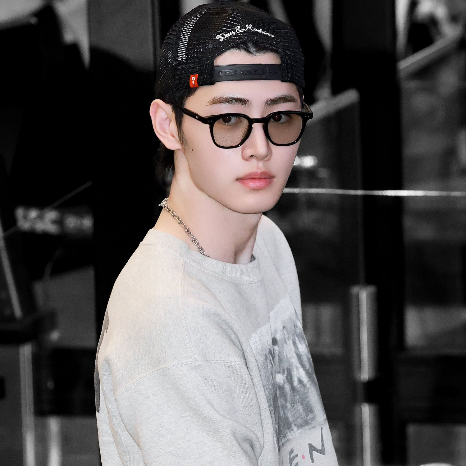 Latest photo of Sunghoon (ENHYPEN)