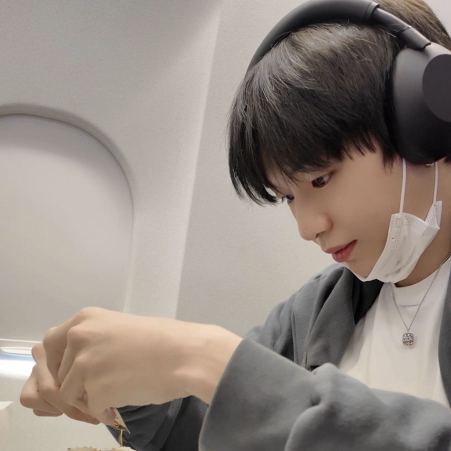 A moment captured by Kang Daniel's fan
