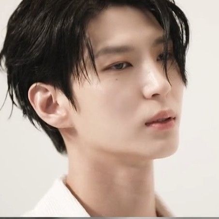 レオ (VIXX)の最近の活動写真